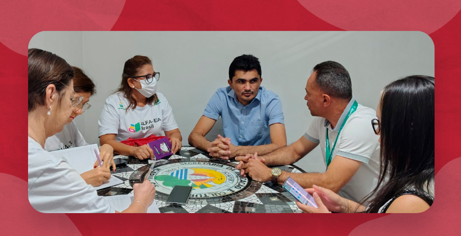 De monitor a prefeito: Kleiton Pereira celebra o retorno da EJA em Icapuí com o Projeto ALFA-EJA Brasil